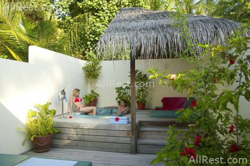 Meeru Island Resort 15